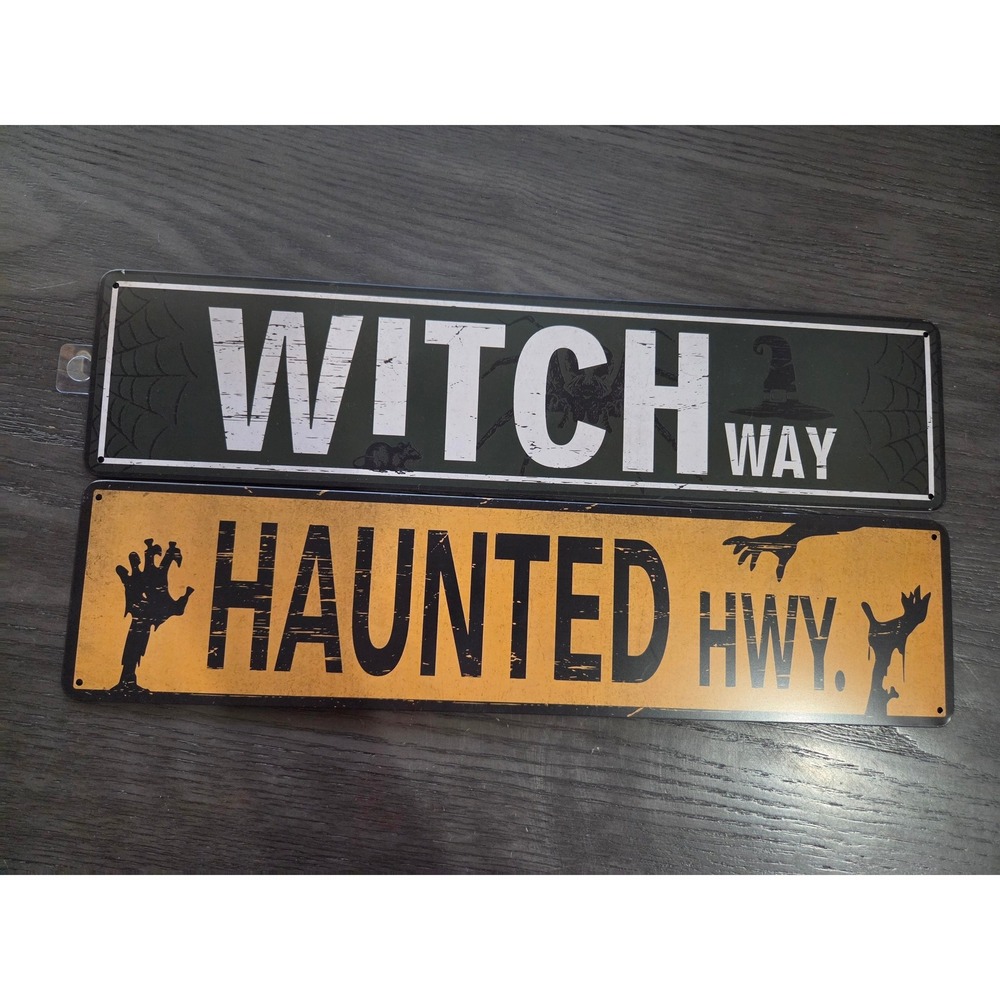 Halloween Tin Signs Set Decor 2pk